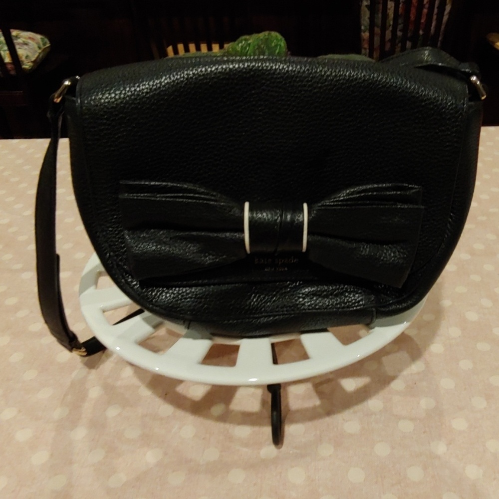 Kate Spade Purse - Picture 1 of 4